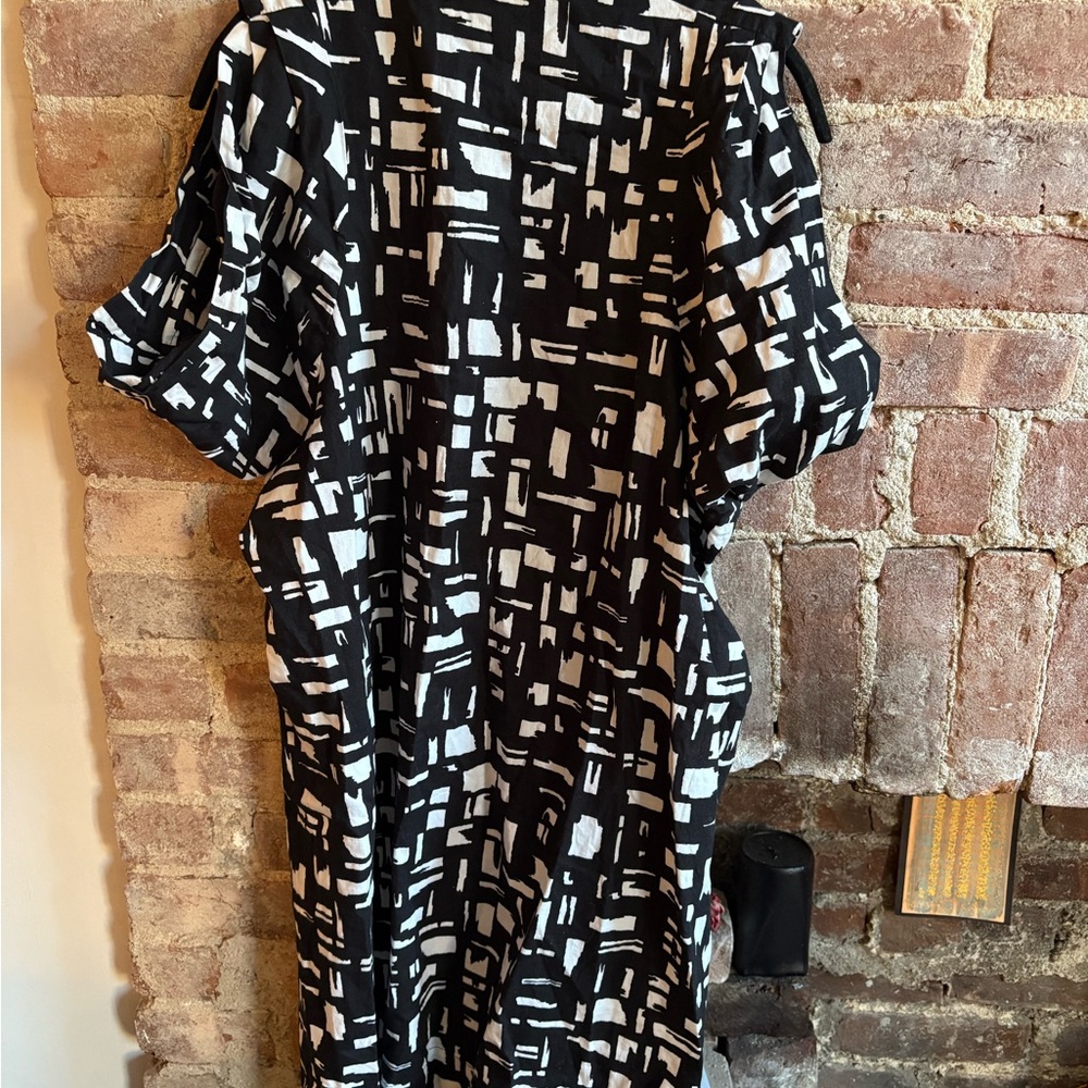 Black and White Puff Sleeve Cold Shoulder Midi Dress
